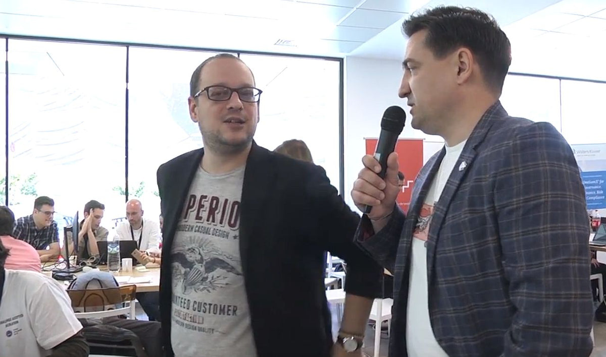 Voi, aici, schimbați lumea contra-cronometru!