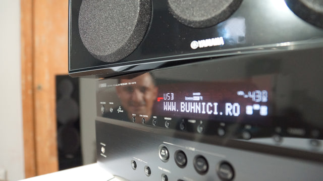VIDEO Te-ai săturat de sunet ieftin? Vrei să conectezi totul la boxe? Atunci, Yamaha RX-V675