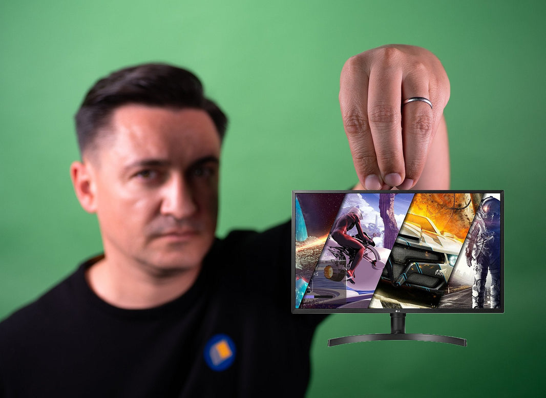 MONITOR 4K LA 400€ - LG 32UK550 - MERITĂ?
