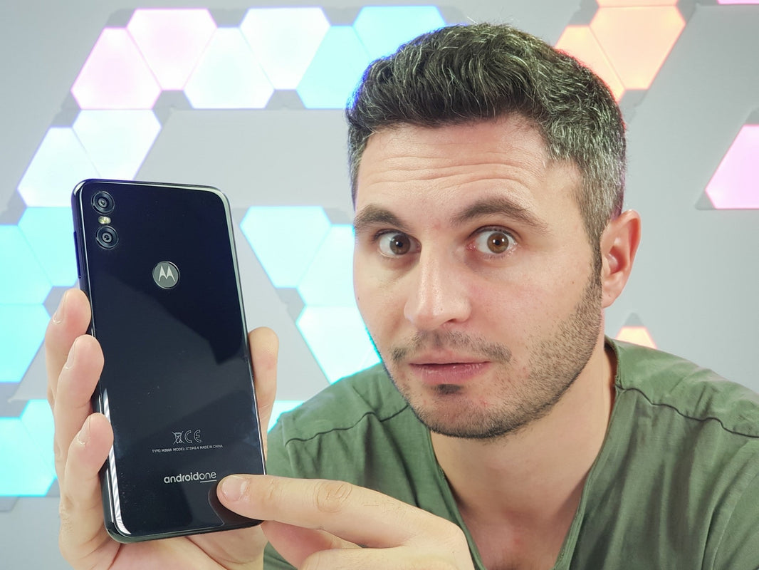 Moto One + Android One = LOVE [UNBOXING & REVIEW]
