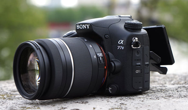 VIDEO Sony Alpha 77 II - review cu o cameră semi-profi, semi-deșteaptă