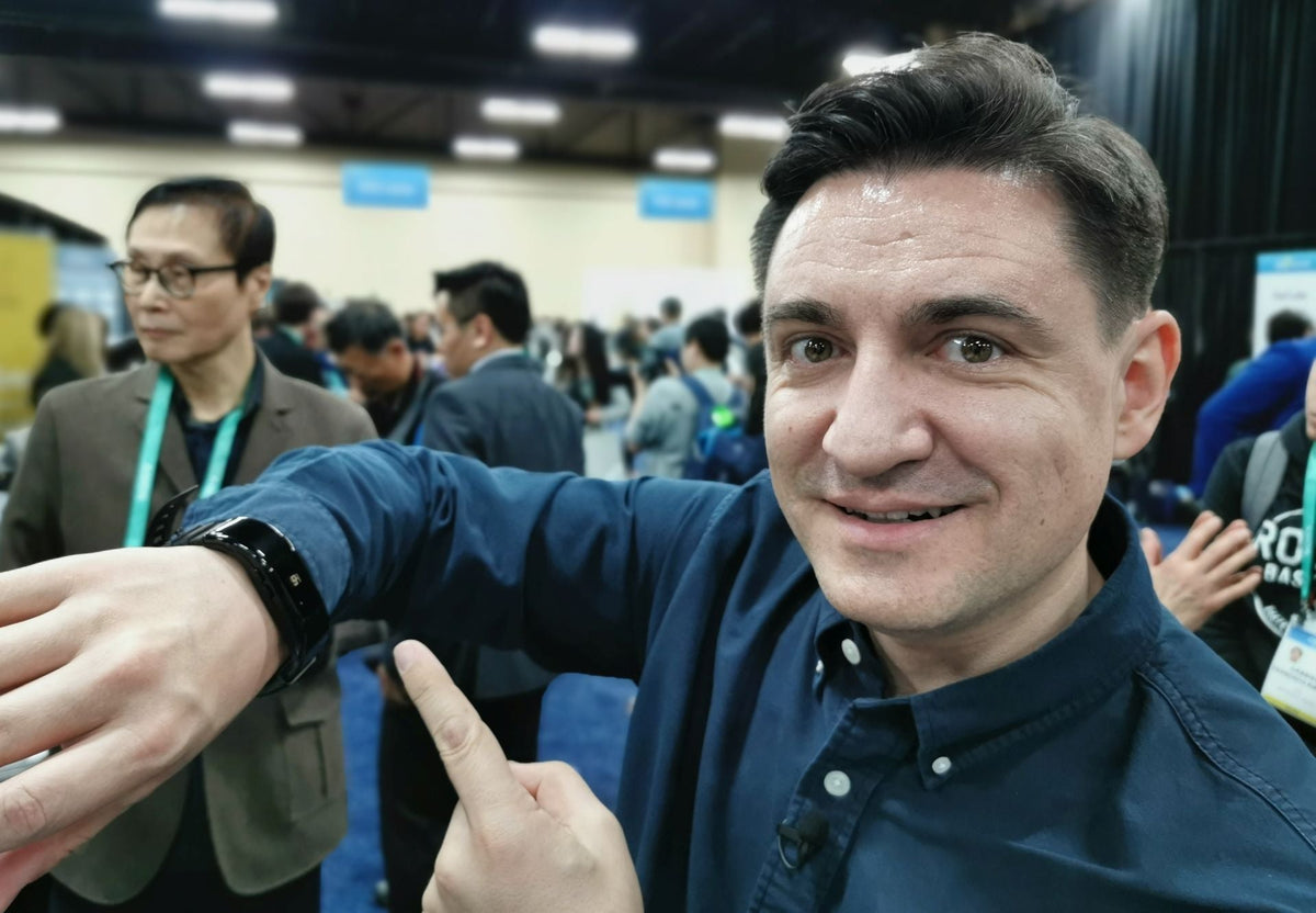 Mi-am măsurat tensiunea cu un smartwatch!