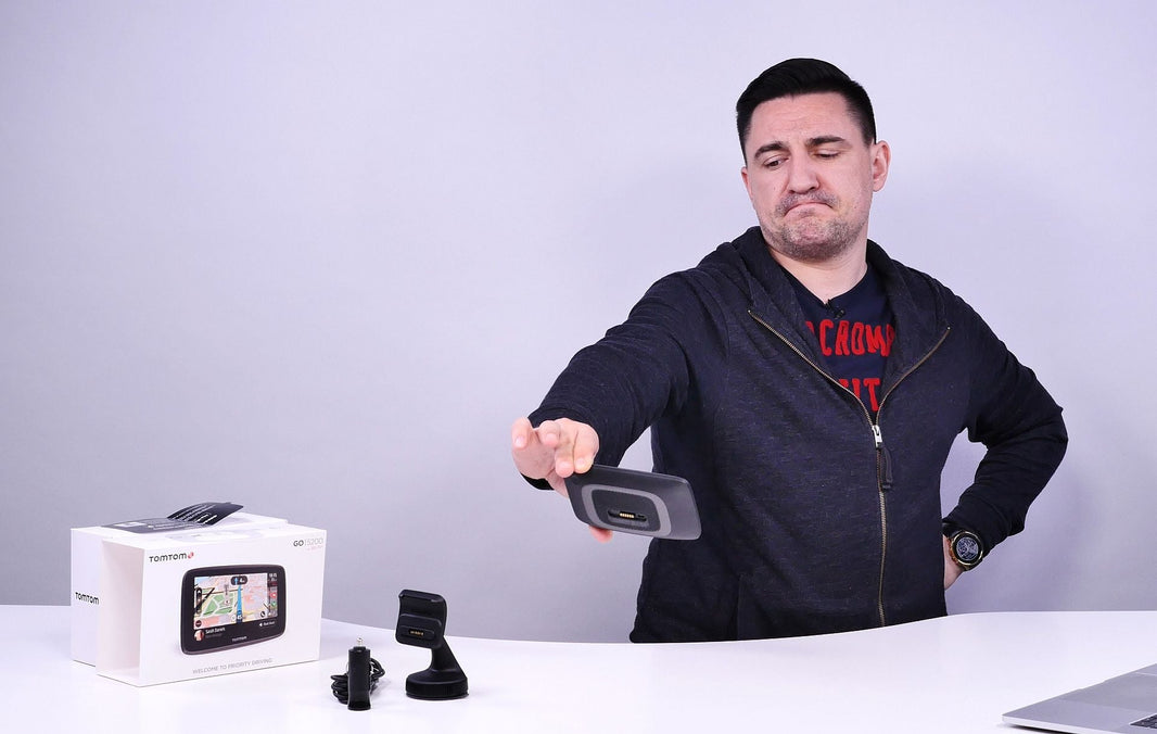 UNBOXING & REVIEW - TomTom GO 5200 cu WiFi - GPS-ul absolut, aproape