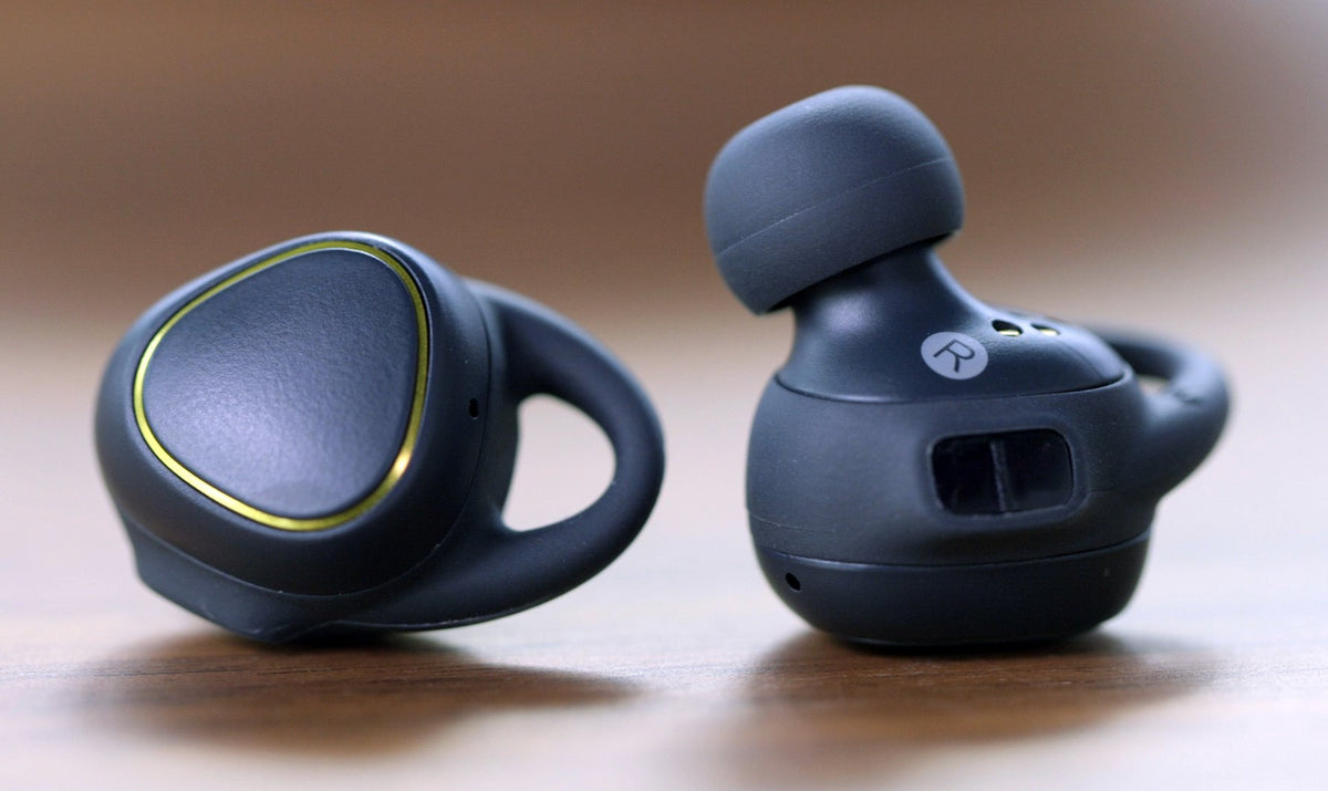 UNBOXING & REVIEW - Samsung Gear IconX - Cele mai mici și mai ușoare căști fără fir