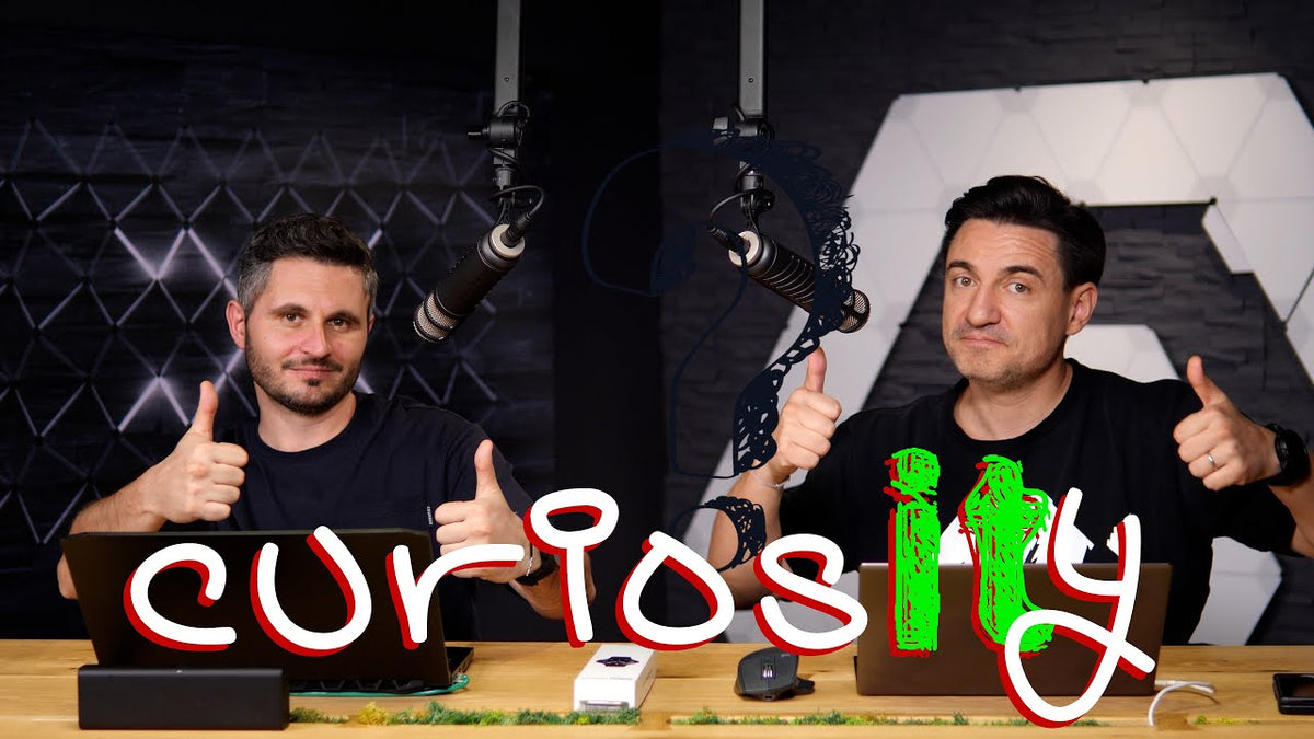 CURIOSITY 93- MacBook Pro, Transplant Rinichi Porc, House On Fire, China pe Lună, Skydiving în Space