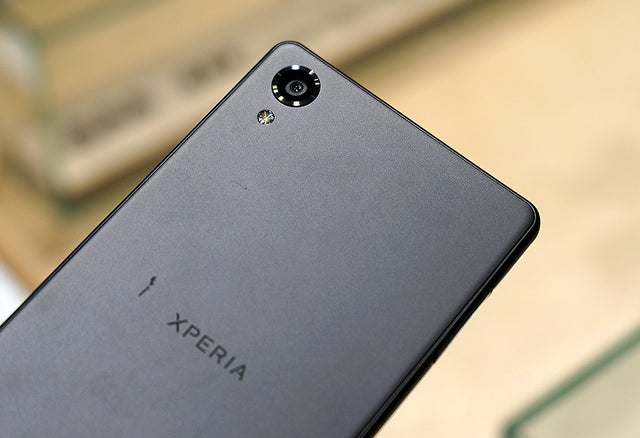 VIDEO - Sony Xperia X - Performanța este relativă, la fel ca design-ul