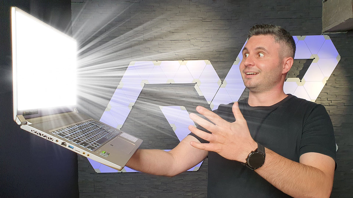 Cel mai luminos ecran de laptop din lume - MSI Creator 17