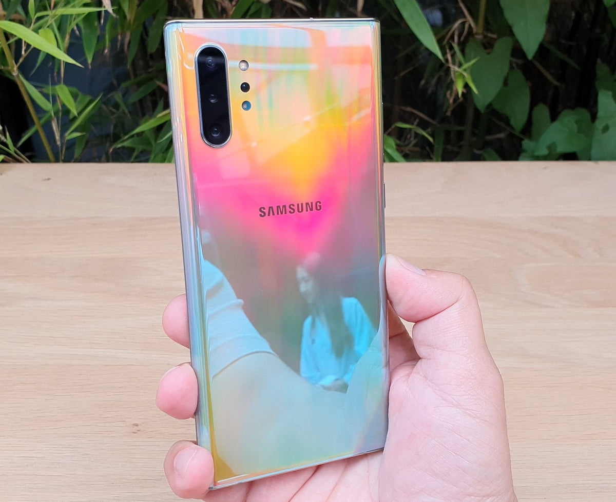 SAMSUNG GALAXY NOTE 10 - FIRST CONTACT