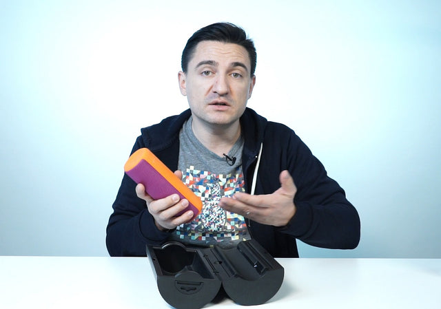 VIDEO - UE Boom 2 - Acum poate face și baie în piscină