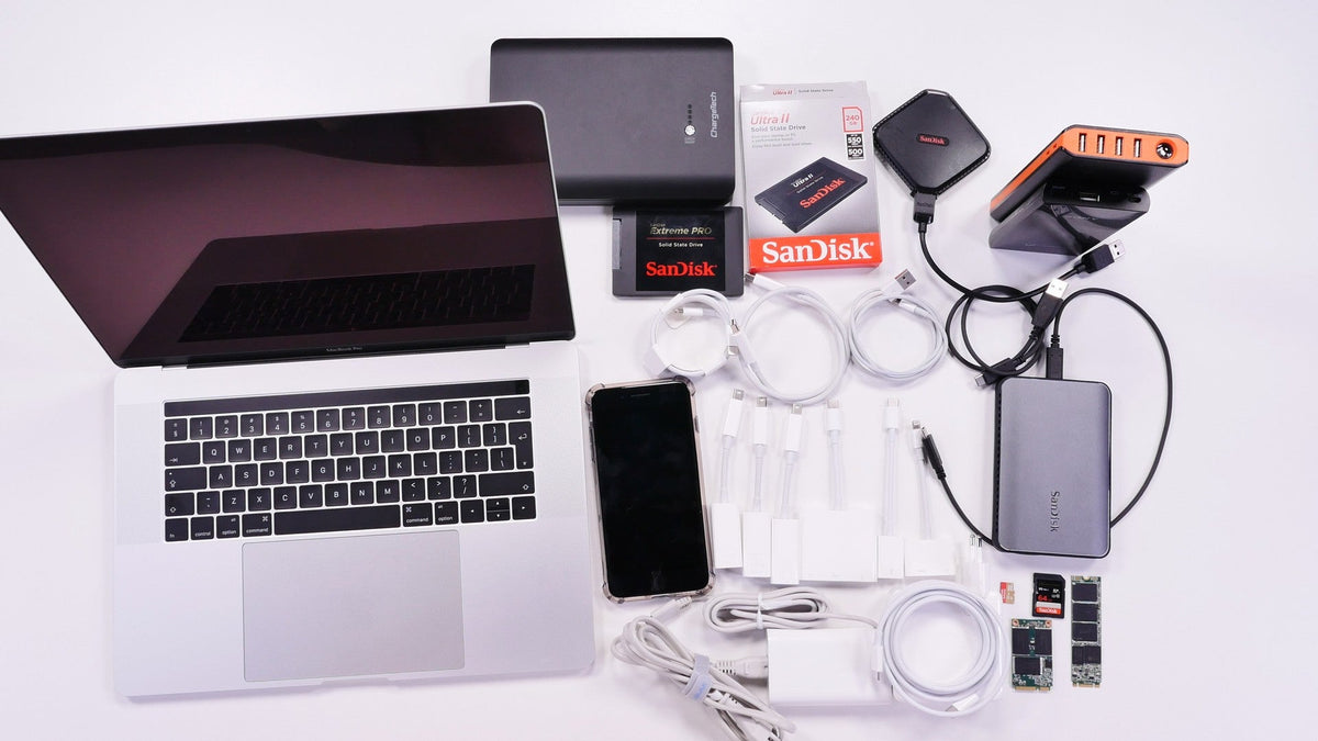 UNBOXING & REVIEW - Ce accesorii folosesc cu noul MacBook Pro