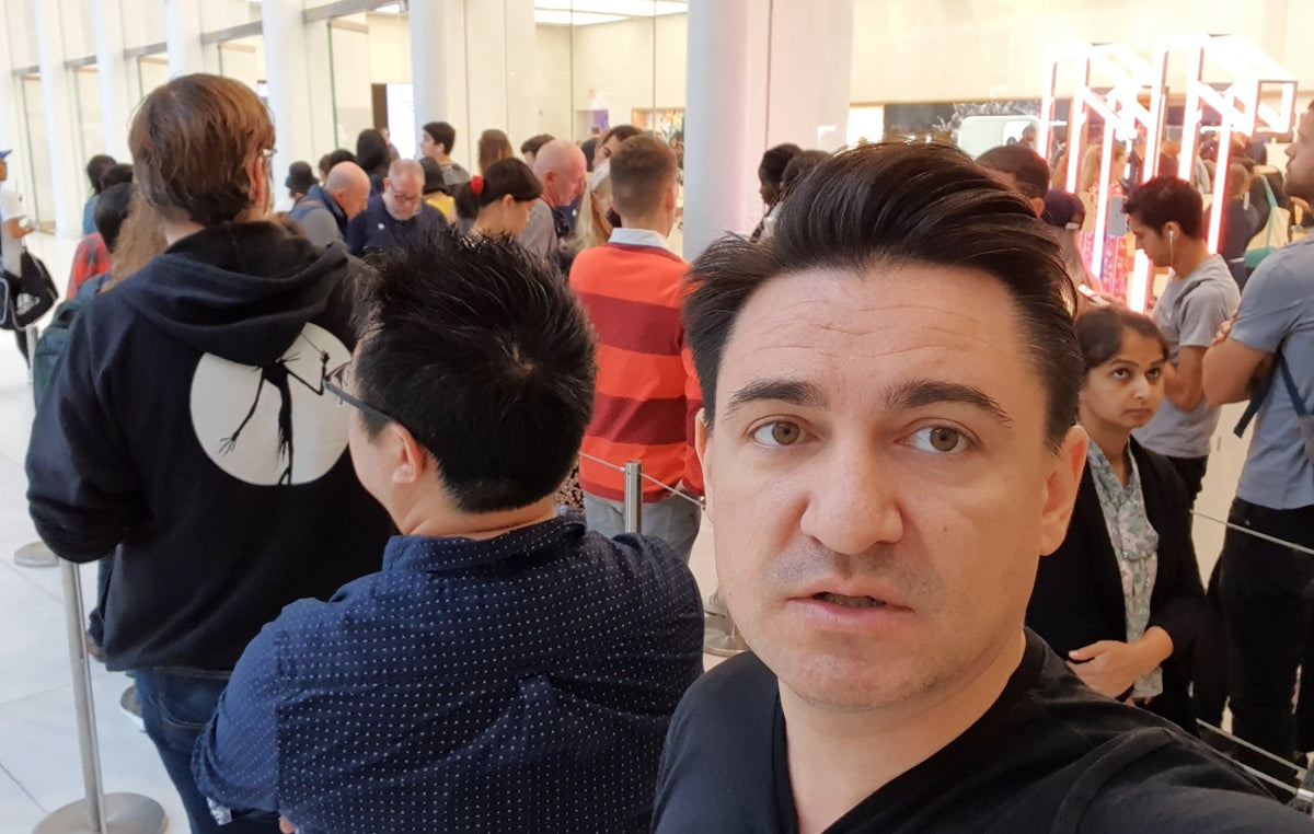 LA COADĂ PENTRU IPHONE 11 LA NEW YORK - VLOG