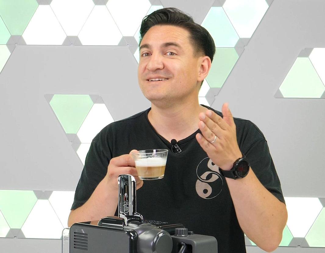 UN CAPPUCCINO CORECT LA TINE ACASĂ