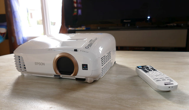 VIDEO - Epson EH-TW5350 - Proiector de Home Cinema