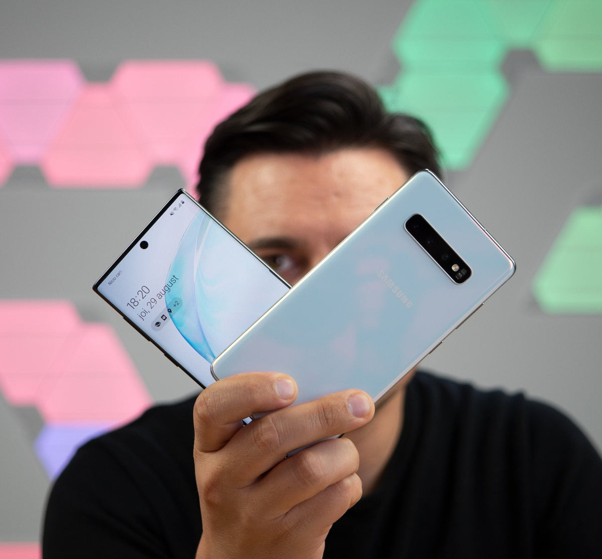 SAMSUNG GALAXY NOTE 10 vs S10+ / TU CE ALEGI?