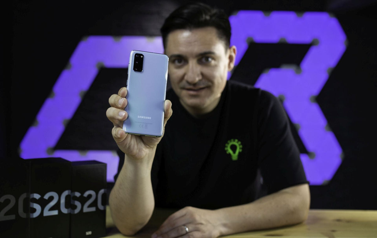 SAMSUNG GALAXY S20 - UNBOXING & REVIEW
