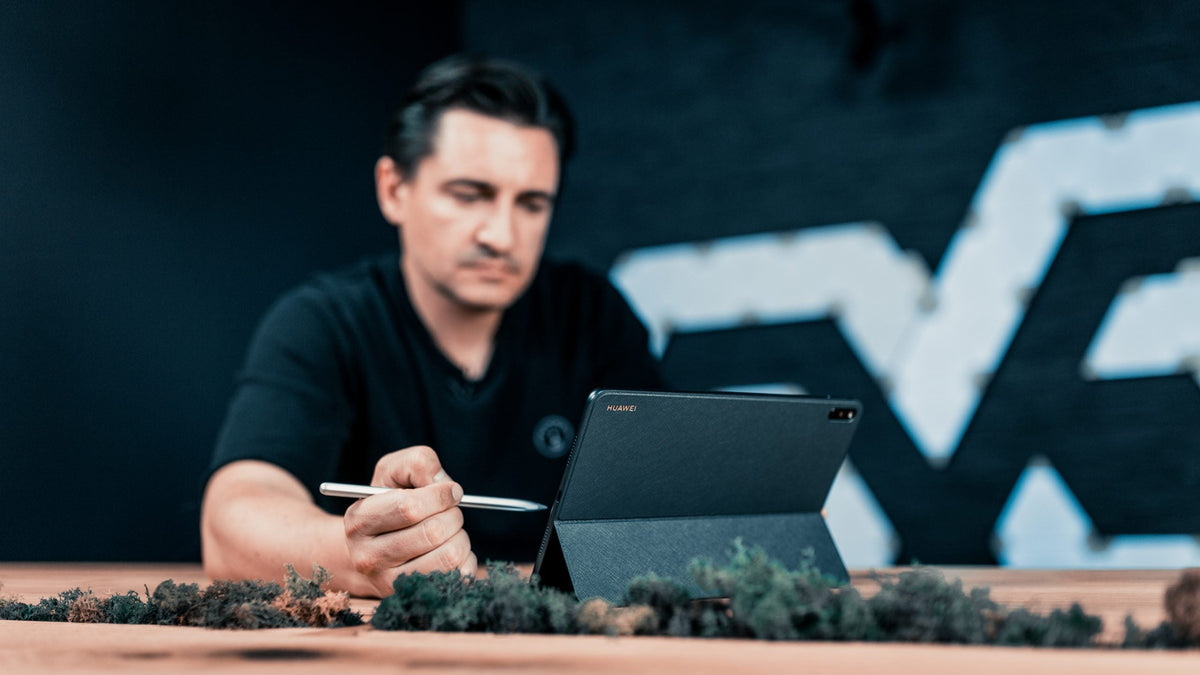 Huawei MatePad Pro - Cea mai accesibilă tabletă premium