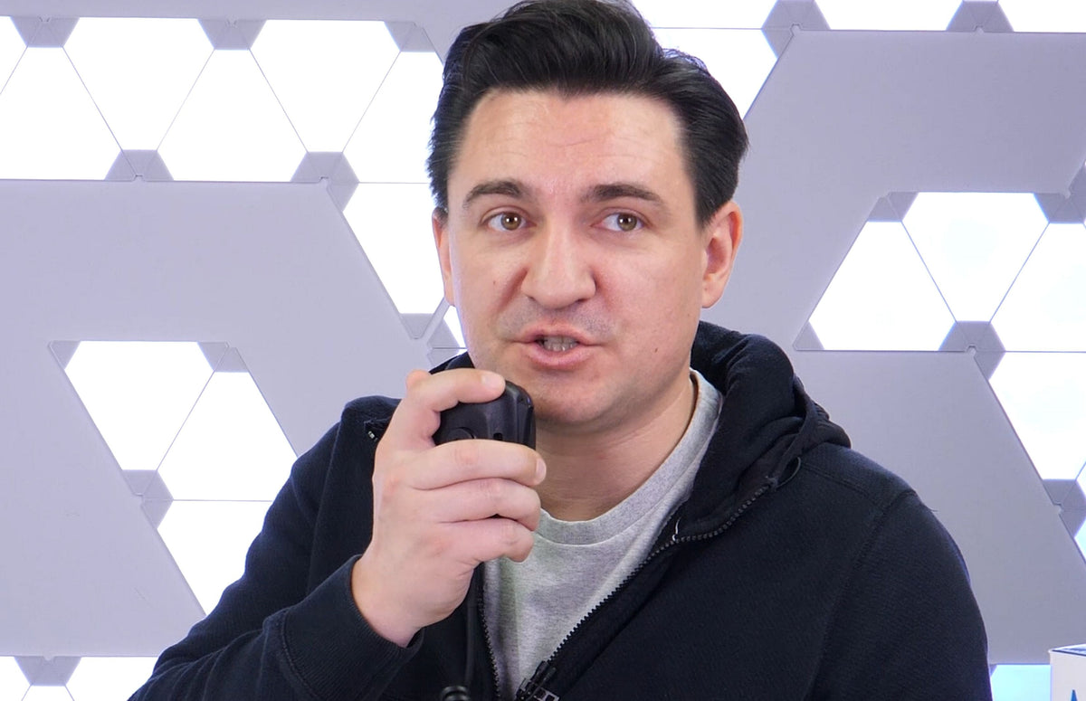 Stații radio sau Waze? Ce folosești în 2019!