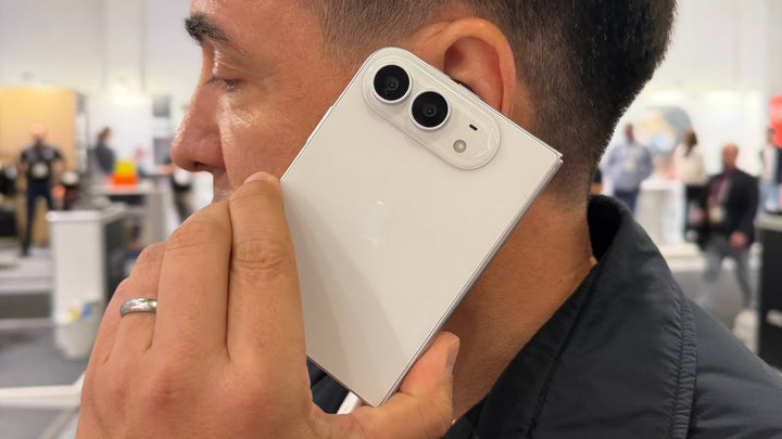 iPhone Ultra Fold: prim contact cu prototipul de la IFA Berlin