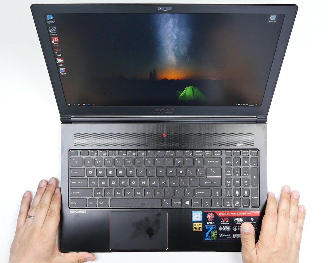 UNBOXING & REVIEW - MSI GS63VR 7RF Stealth Pro - Ultrabook sau laptop de gaming?