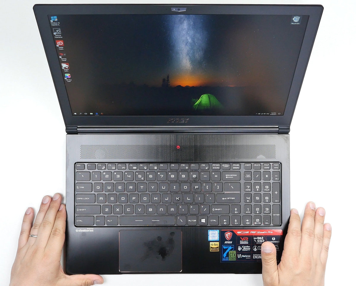 UNBOXING & REVIEW - MSI GS63VR 7RF Stealth Pro - Ultrabook sau laptop de gaming?