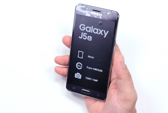 VIDEO - Samsung Galaxy J5(2016) - Da, el este! - George